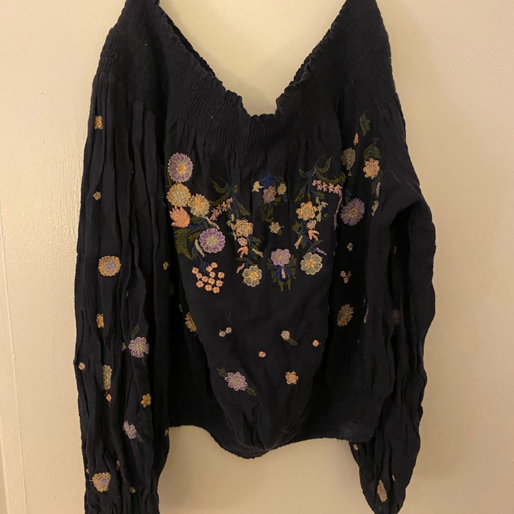 Free People Saachi Smoked off the shoulder top - Picture 2 of 6
